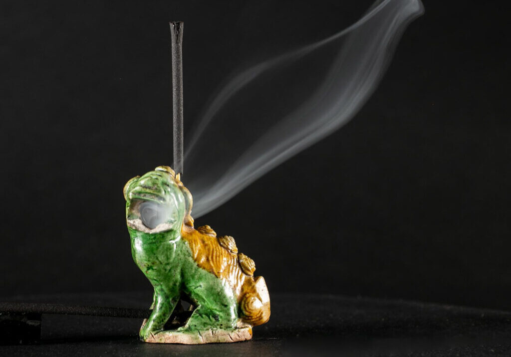 BYQ98_7884_SF575-smoking-dragon-e
