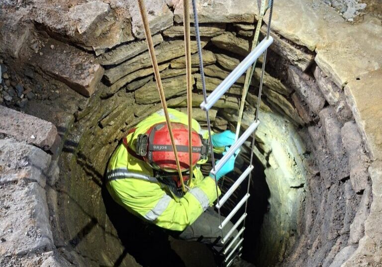 Lincoln Caving Team
